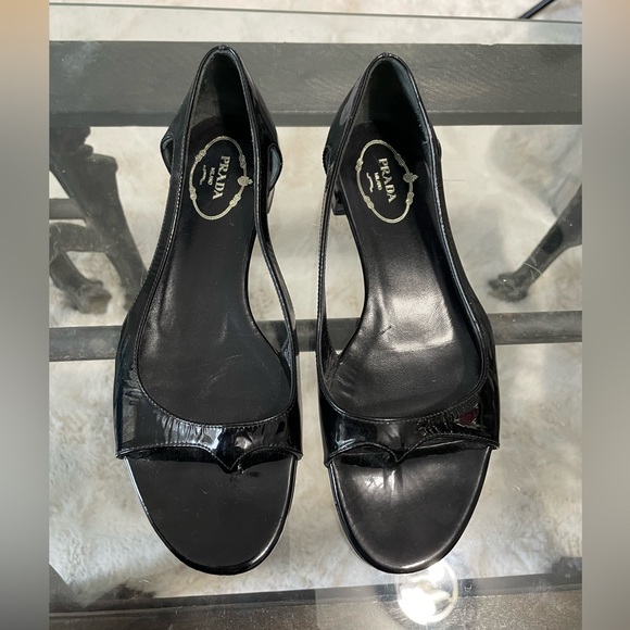 Prada Black Patent Open Toe Flats - Picture 2 of 9